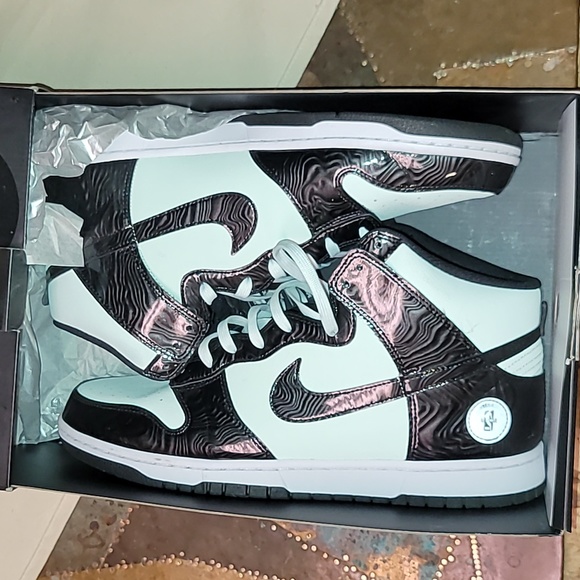 Nike. Dunk Hi. "Barely green". The NBA All Star Game in Indianapolis edition. 14 - Picture 2 of 16